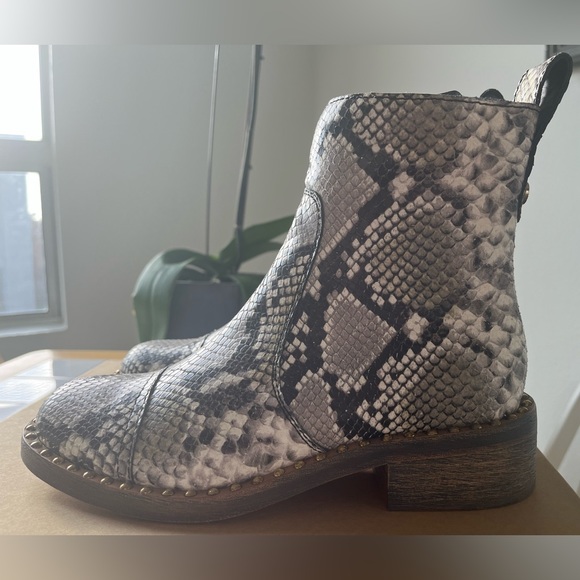 Zadig And Voltaire Empress Wild Ankle Boot - size 38 - Picture 3 of 15